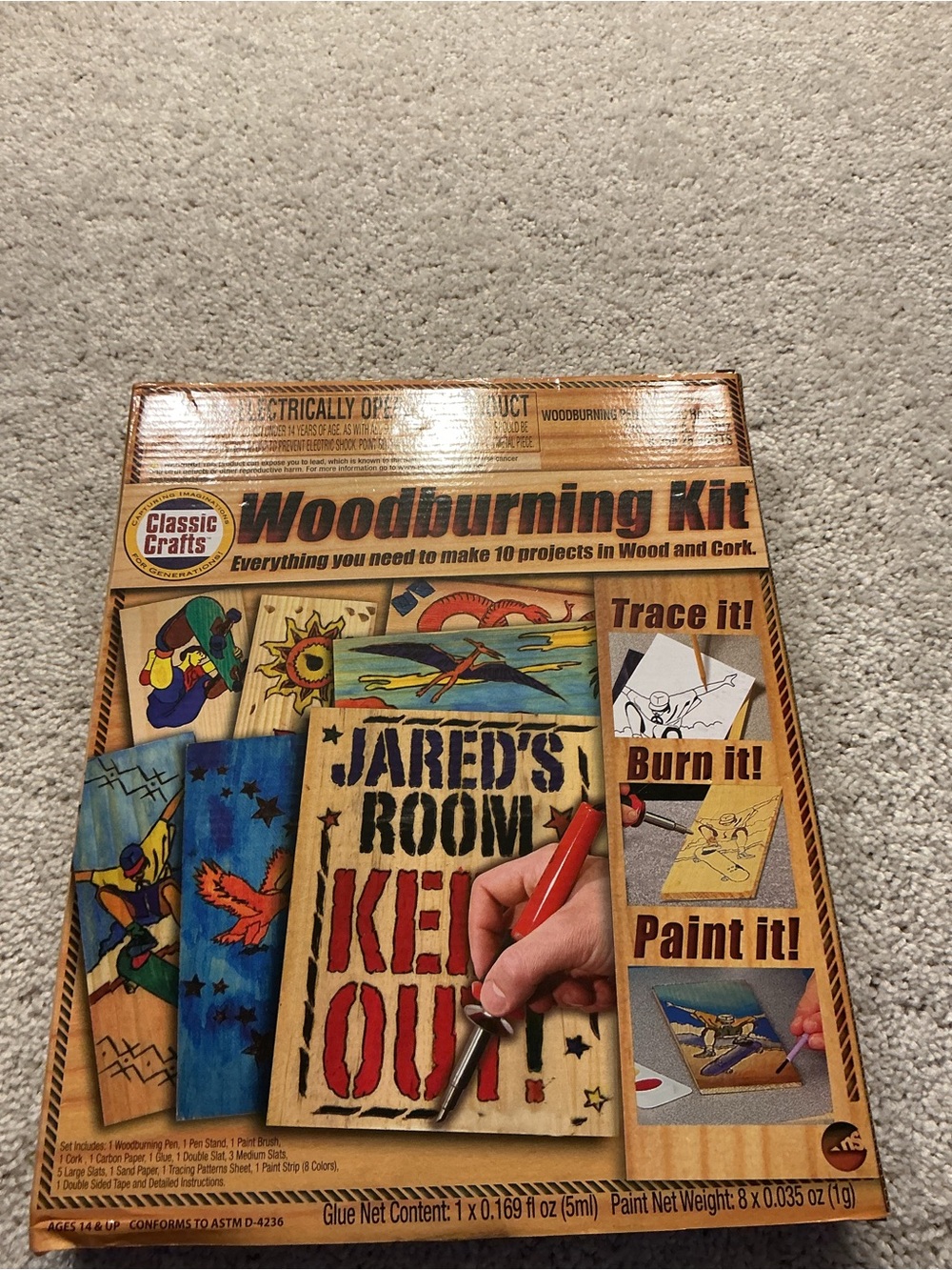 Classic Crafts Woodburning Kit – Natural Wood with Red Accents
